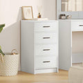 Geschlossener Stauraum und Schubladen an dem Sideboard